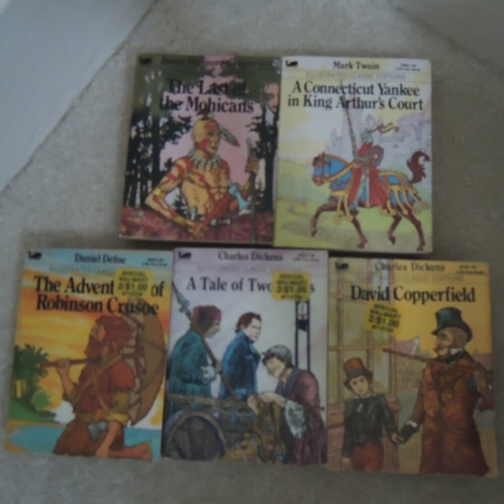 Moby Books LOT of 5 Illustrated Classic Editions Vtg Mini Paperback Books EUC